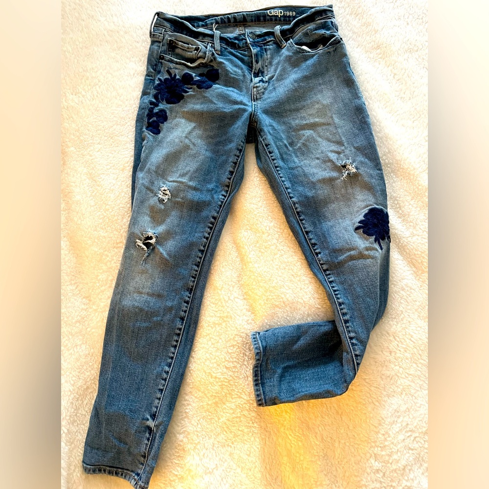 Gap ankle length jeans